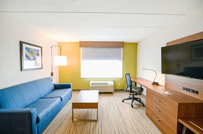 Imagen de la habitación del Hotel Holiday Inn Express Richmond Airport. Foto 11