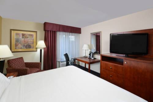 Imagen de la habitación del Hotel Holiday Inn Express Richmond I-64 Short Pump Area, An Ihg. Foto 12