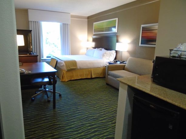 Imagen de la habitación del Hotel Holiday Inn Express Richmond - Midlothian Turnpike, an IHG. Foto 9