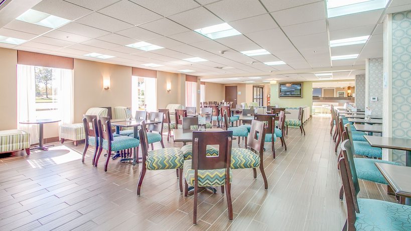 Imagen del bar/restaurante del Hotel Holiday Inn Express Richmond - Midlothian Turnpike, an IHG. Foto 3
