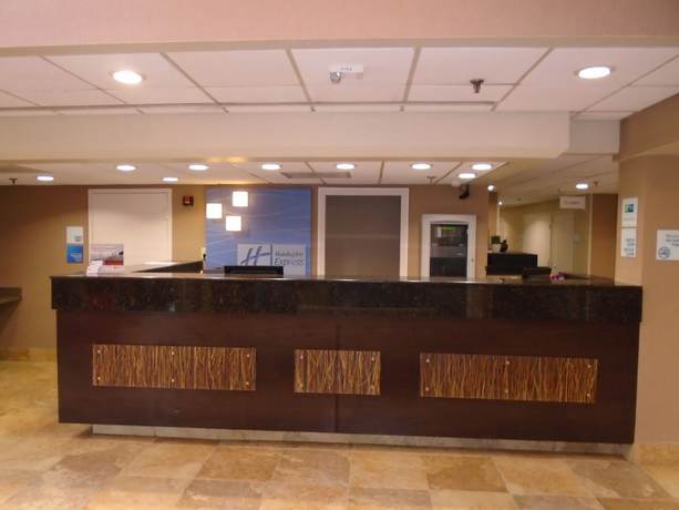 Imagen de los interiores del Hotel Holiday Inn Express Richmond - Midlothian Turnpike, an IHG. Foto 17