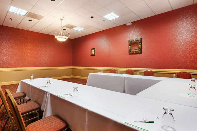 Imagen del bar/restaurante del Hotel Holiday Inn Express Richmond - Midtown. Foto 7