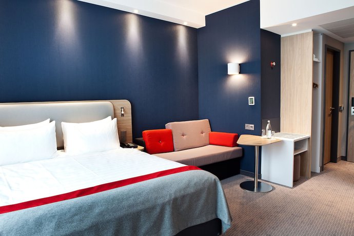 Imagen general del Hotel Holiday Inn Express Ringsheim, An Ihg. Foto 1