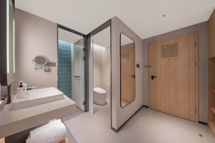 Imagen de la habitación del Hotel Holiday Inn Express Rizhao Oriental Colorful City by IHG. Foto 11