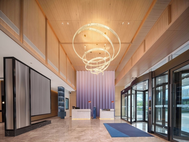 Imagen de los interiores del Hotel Holiday Inn Express Rizhao Oriental Colorful City by IHG. Foto 12