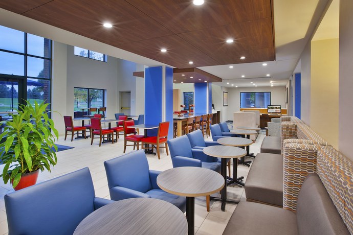 Imagen de los interiores del Hotel Holiday Inn Express Rochester - Victor. Foto 16