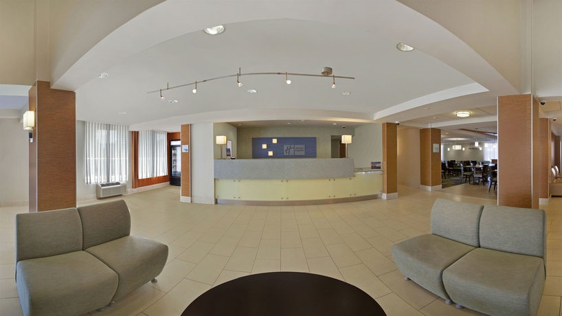 Imagen de los interiores del Hotel Holiday Inn Express Romulus / Detroit Airport, An Ihg. Foto 11