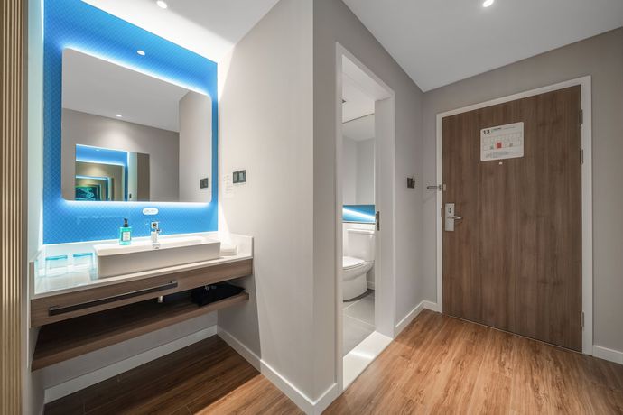 Imagen de la habitación del Hotel Holiday Inn Express Rongcheng Science And Technolo, an IHG. Foto 9