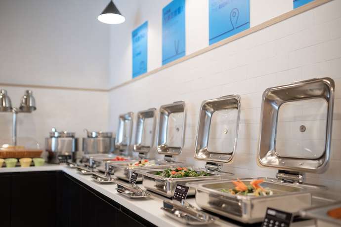 Imagen del bar/restaurante del Hotel Holiday Inn Express Rongcheng Science And Technolo, an IHG. Foto 6