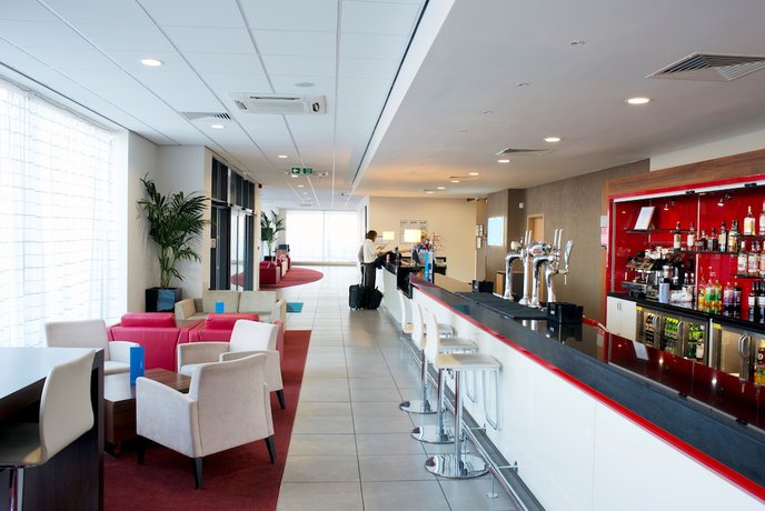 Imagen de los interiores del Hotel Holiday Inn Express Rotherham North, An Ihg. Foto 15