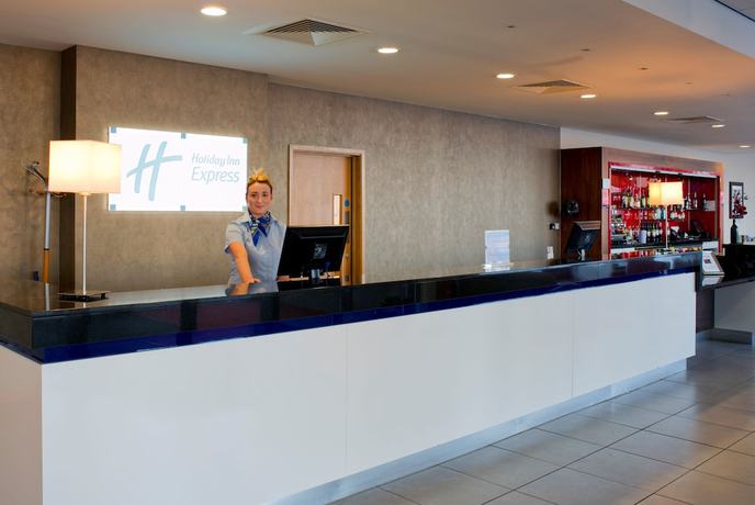 Imagen de los interiores del Hotel Holiday Inn Express Rotherham North, An Ihg. Foto 16