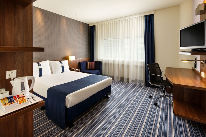 Imagen de la habitación del Hotel Holiday Inn Express Rotterdam - Central Station, An Ihg. Foto 13
