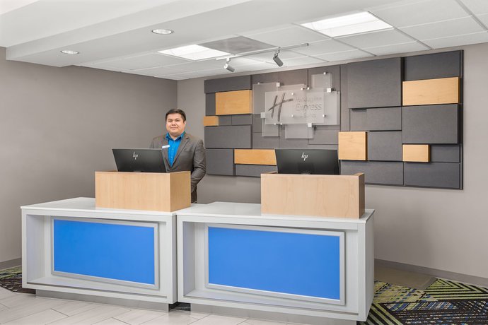Imagen de los interiores del Hotel Holiday Inn Express Sacramento Airport Natomas, An Ihg. Foto 19