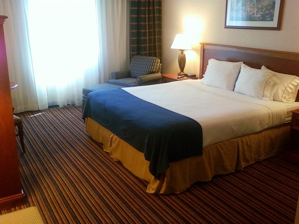 Imagen de la habitación del Hotel Holiday Inn Express Sacramento Convention Center. Foto 5