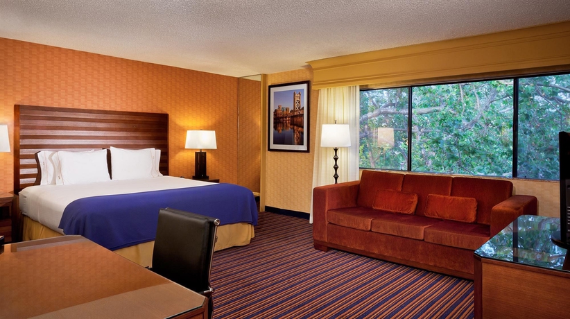 Imagen de la habitación del Hotel Holiday Inn Express Sacramento Convention Center. Foto 6