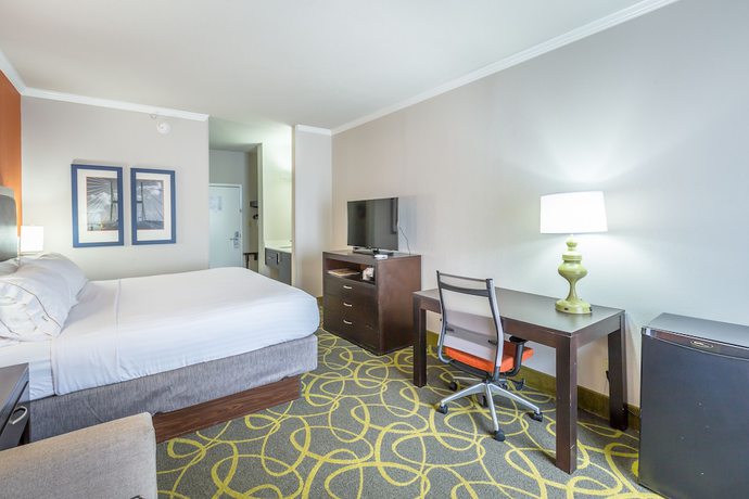 Imagen de la habitación del Hotel Holiday Inn Express Saint Simons Island, An Ihg. Foto 5