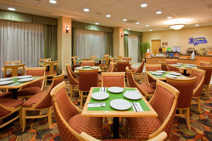 Imagen del bar/restaurante del Hotel Holiday Inn Express Saltillo Zona Aeropuerto, An Ihg. Foto 4