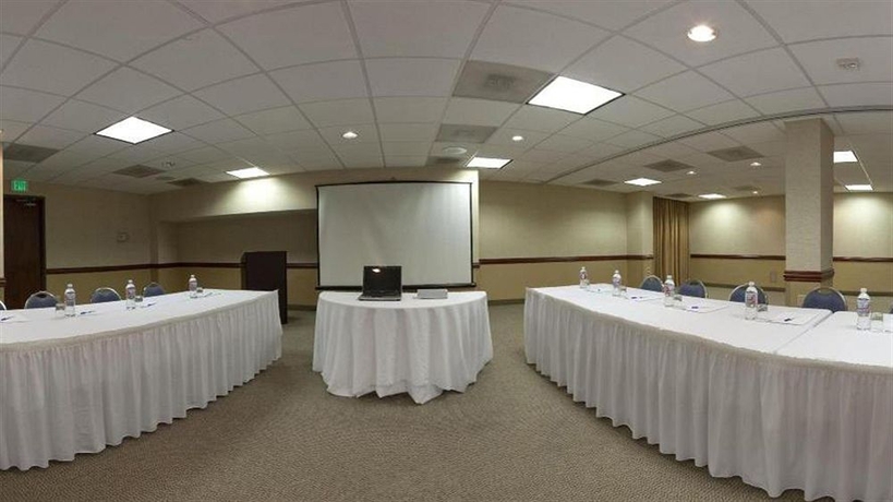 Imagen de los interiores del Hotel Holiday Inn Express San Diego Downtown, An Ihg. Foto 16