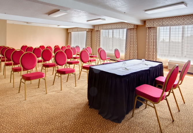 Imagen de los interiores del Hotel Holiday Inn Express San Diego - La Mesa, An Ihg. Foto 13