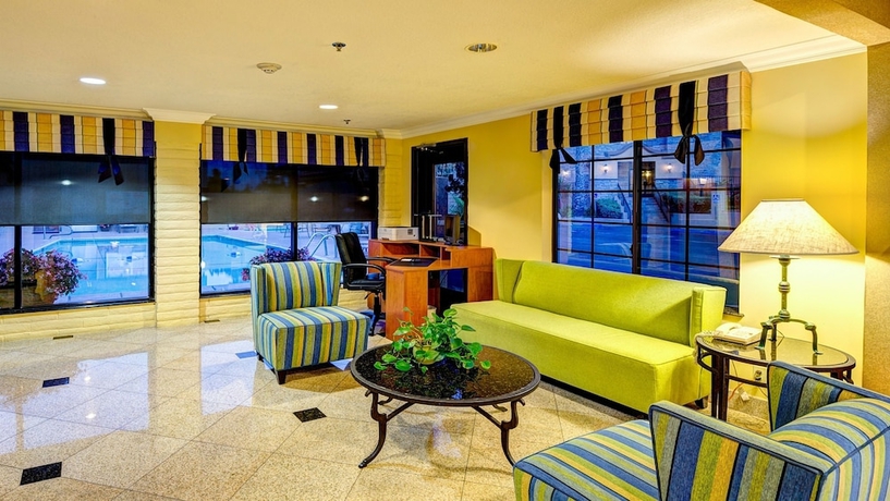 Imagen de los interiores del Hotel Holiday Inn Express San Diego N - Rancho Bernardo, An Ihg. Foto 15