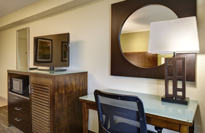 Imagen de la habitación del Hotel Holiday Inn Express San Diego South - National City, An Ihg. Foto 5