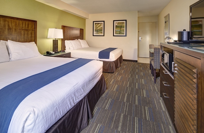 Imagen de la habitación del Hotel Holiday Inn Express San Diego South - National City, An Ihg. Foto 12