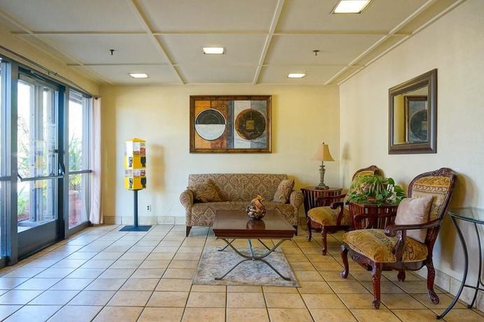 Imagen de los interiores del Hotel Holiday Inn Express Santa Rosa North, An Ihg. Foto 14