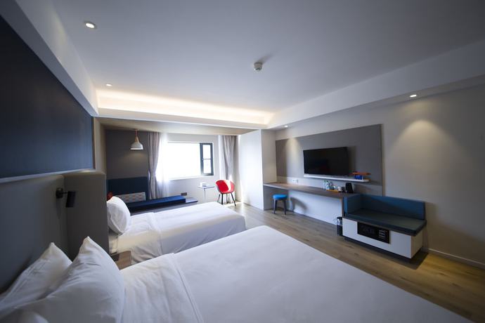 Imagen de la habitación del Hotel Holiday Inn Express Sanya Bay. Foto 15