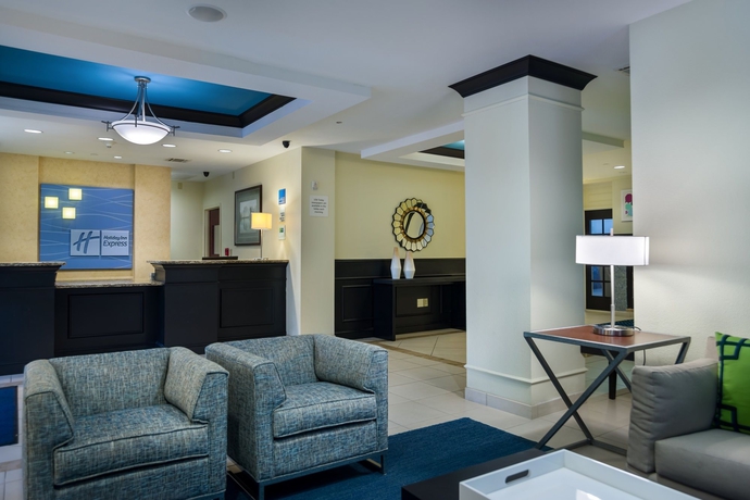 Imagen de los interiores del Hotel Holiday Inn Express Savannah - Midtown. Foto 15
