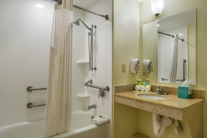 Imagen de la habitación del Hotel Holiday Inn Express Savannah - Midtown. Foto 6