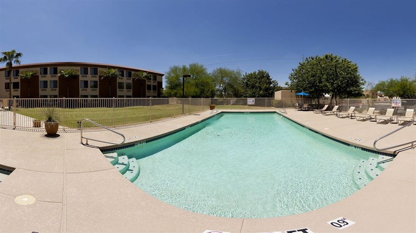 Imagen de la piscina del Hotel Holiday Inn Express Scottsdale North. Foto 16