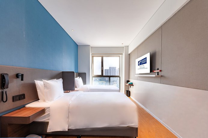 Imagen de la habitación del Hotel Holiday Inn Express Shanghai Baoshan Baoyang, An Ihg. Foto 9