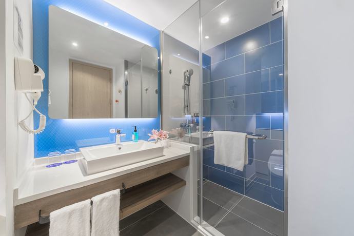 Imagen de la habitación del Hotel Holiday Inn Express Shanghai Gubei. Foto 11