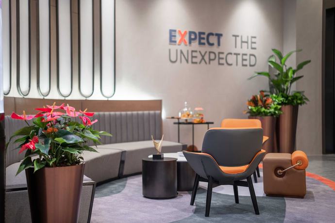 Imagen de los interiores del Hotel Holiday Inn Express Shanghai Hongqiao Linkong, an IHG. Foto 9