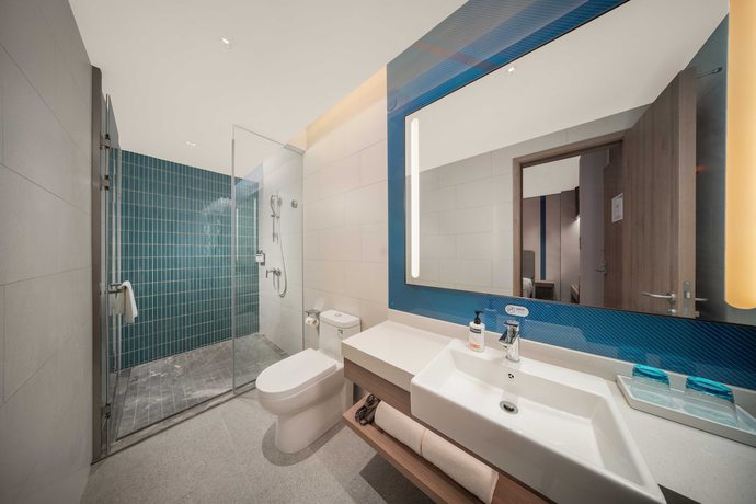 Imagen de la habitación del Hotel Holiday Inn Express Shanghai Hongqiao Linkong, an IHG. Foto 3