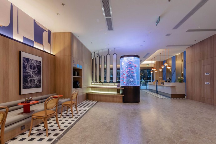 Imagen de los interiores del Hotel Holiday Inn Express Shanghai Hongqiao Linkong, an IHG. Foto 15