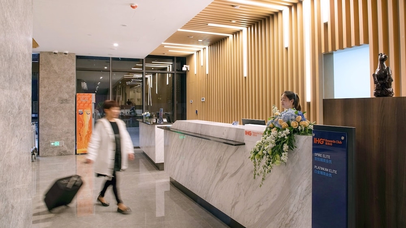 Imagen de los interiores del Hotel Holiday Inn Express Shanghai Hongqiao North. Foto 16