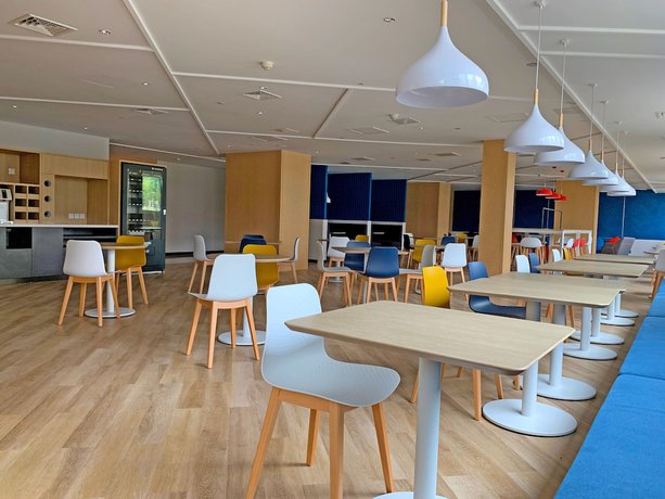 Imagen del bar/restaurante del Hotel Holiday Inn Express Shanghai Jiading New City. Foto 4