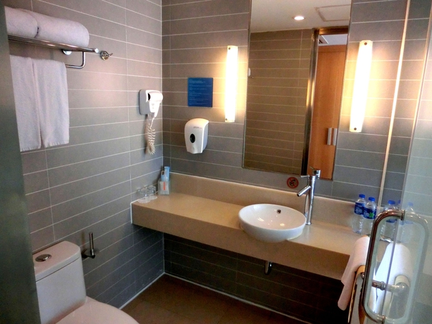 Imagen de la habitación del Hotel Holiday Inn Express Shanghai Jinqiao Central, An Ihg. Foto 10