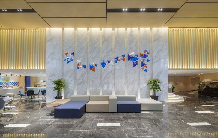 Imagen de los interiores del Hotel Holiday Inn Express Shanghai Jinshan. Foto 12