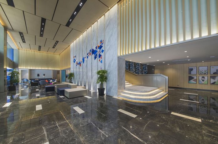 Imagen de los interiores del Hotel Holiday Inn Express Shanghai Jinshan. Foto 13