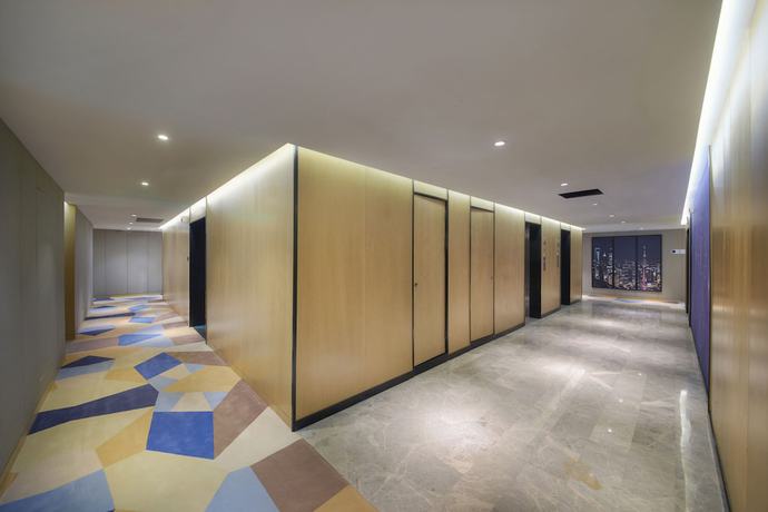Imagen de los interiores del Hotel Holiday Inn Express Shanghai Jinshan. Foto 17