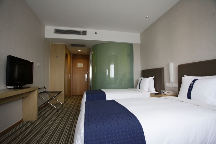Imagen de la habitación del Hotel Holiday Inn Express Shanghai New Hongqiao, An Ihg. Foto 5