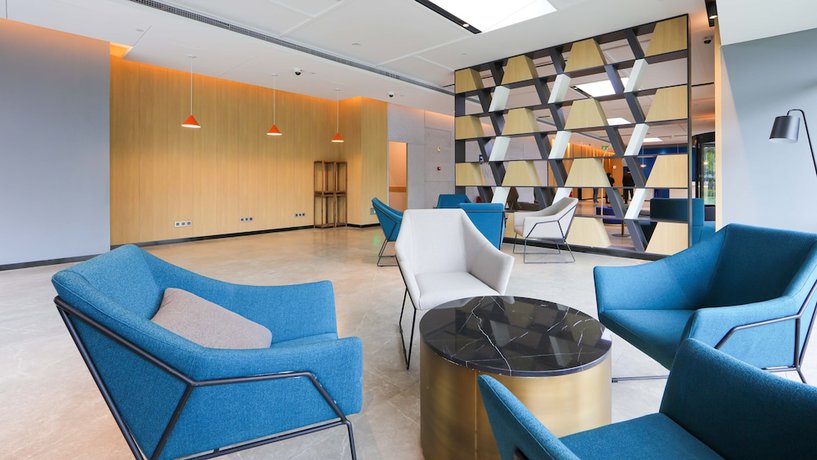 Imagen de los interiores del Hotel Holiday Inn Express Shanghai Pudong Airport, An Ihg. Foto 13