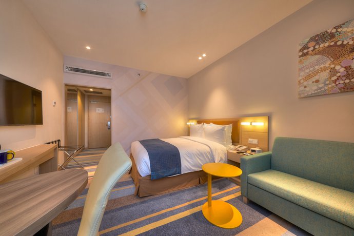 Imagen de la habitación del Hotel Holiday Inn Express Shanghai Zhenping, An Ihg. Foto 14