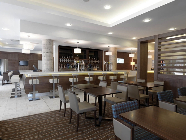 Imagen del bar/restaurante del Hotel Holiday Inn Express Sheffield City Centre, An Ihg. Foto 3