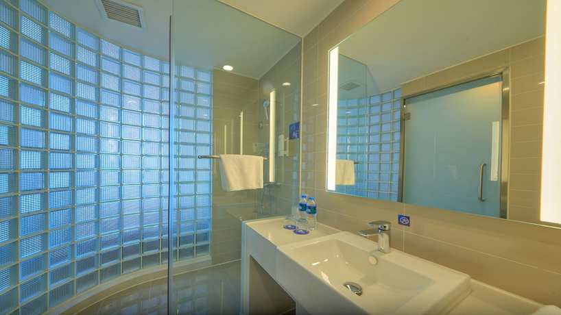 Imagen de la habitación del Hotel Holiday Inn Express Shenyang North Station. Foto 14