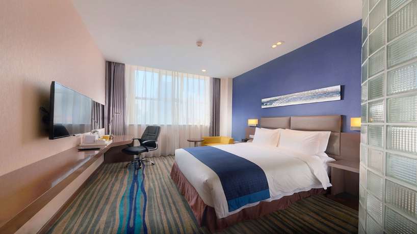 Imagen de la habitación del Hotel Holiday Inn Express Shenyang North Station. Foto 15