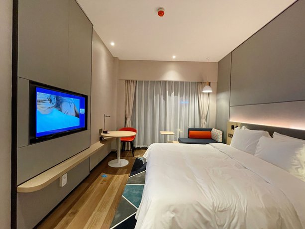 Imagen de la habitación del Hotel Holiday Inn Express Shenzhen Longhua, An Ihg. Foto 8