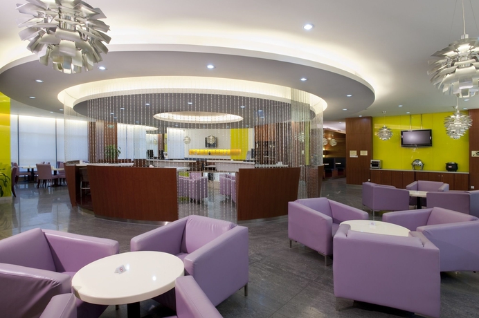 Imagen del bar/restaurante del Hotel Holiday Inn Express Shenzhen Luohu. Foto 2